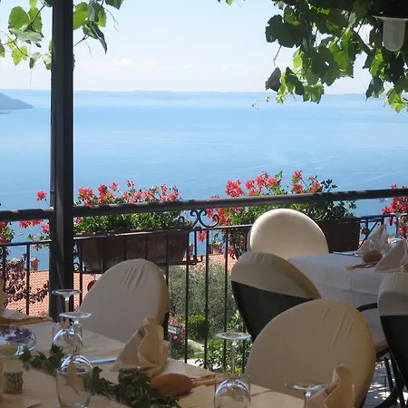 Al Terrazzo - Ruculi Hospitality * Tignale